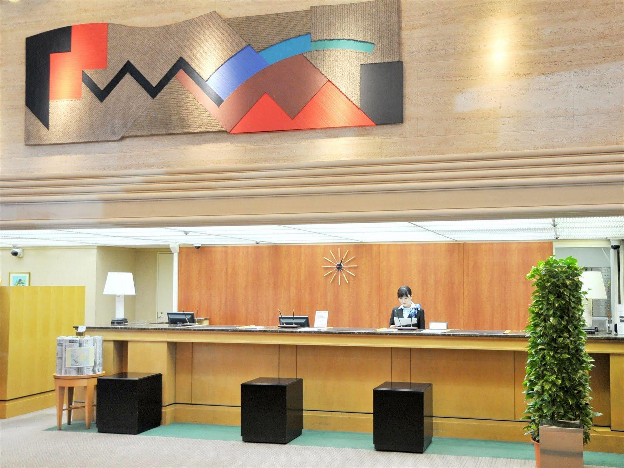 Kkr Hotel Tokyo Exterior photo