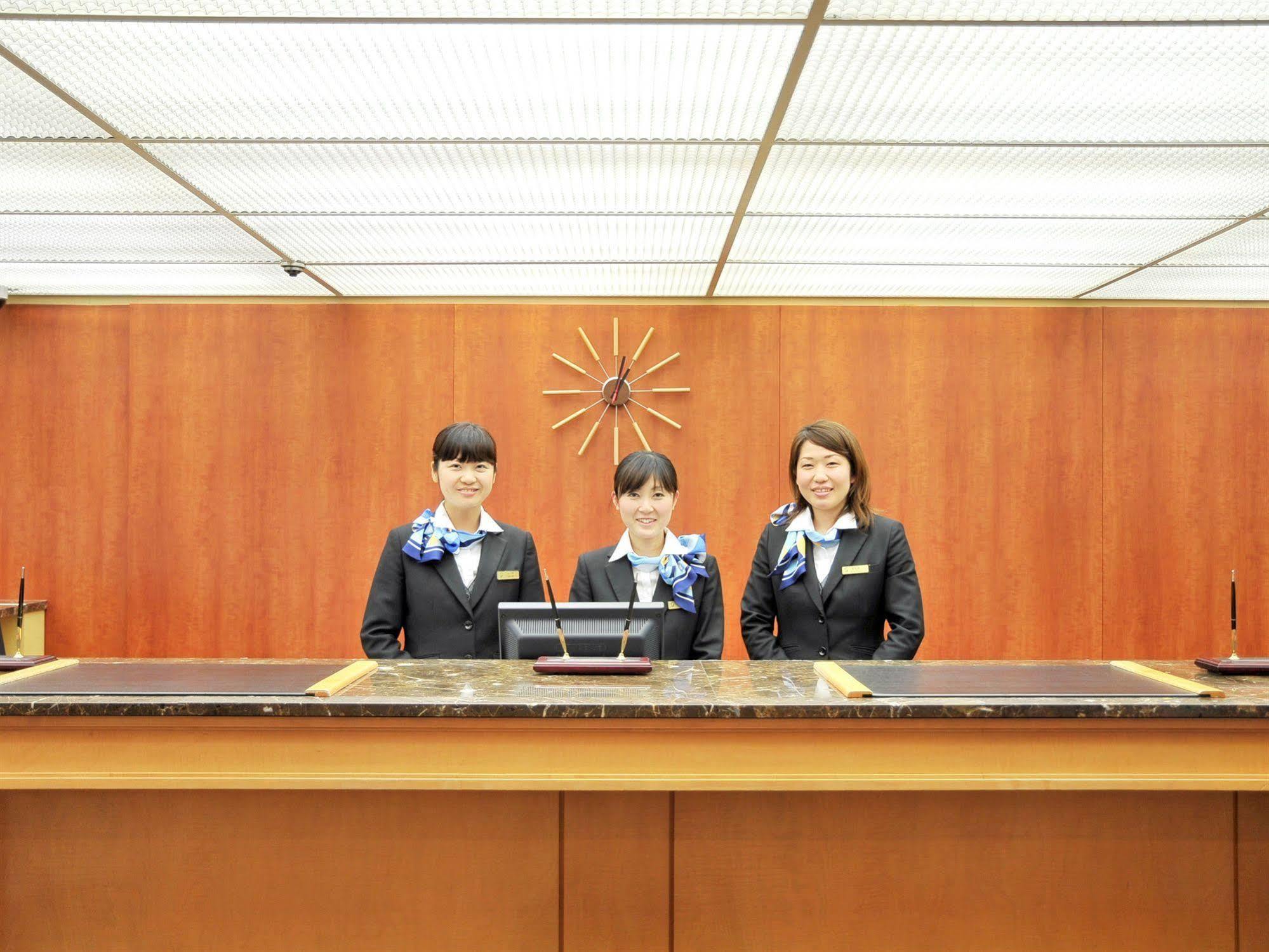 Kkr Hotel Tokyo Exterior photo